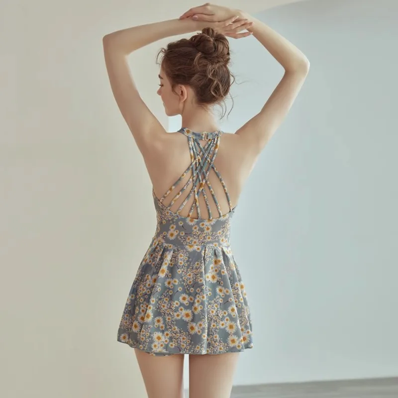 New Style Women Swimwear Belly Thin Sexy Ladies One-piece Swimsuit South Korea Big Size Hot Spring Swimwear Bathing Suit Women - Image 3