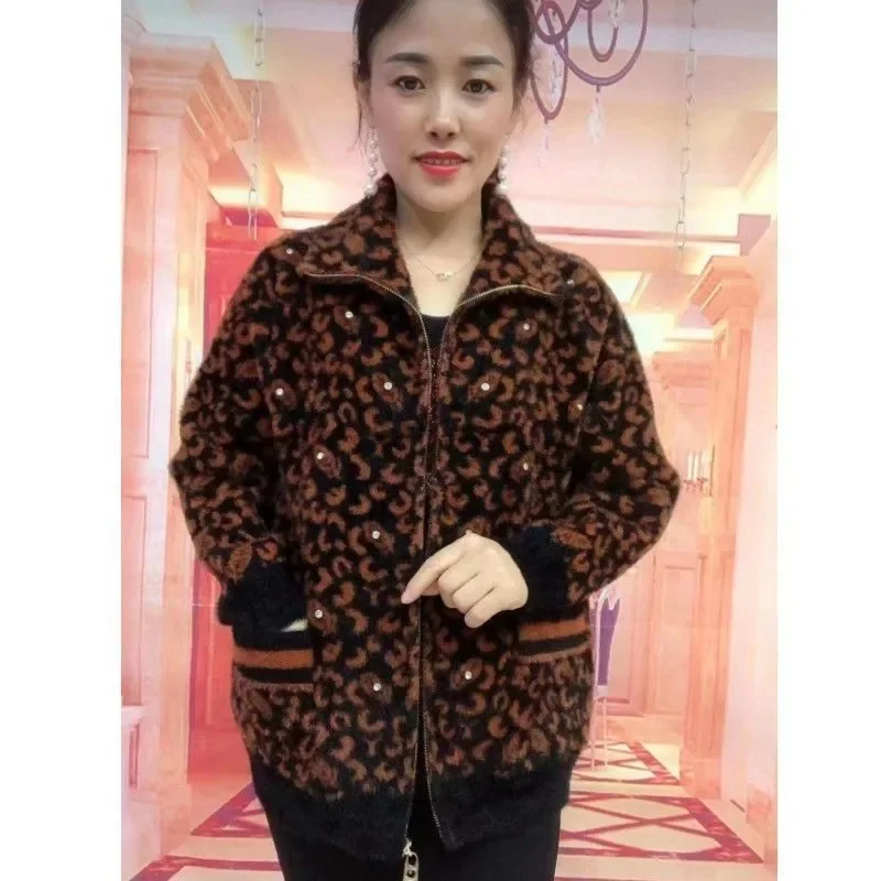 2026 New Middle Aged Elderly Imitation Mink Velvet Coat Women Fashion Leopard Print Knitted Cardigan Sweater Jacket Ladies Tops - Image 3