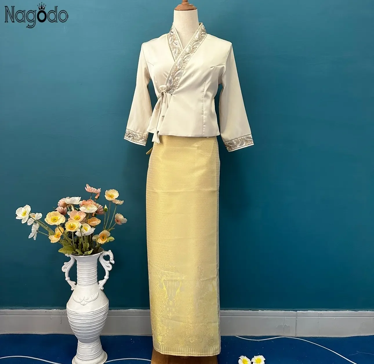 2025 Summer Traditional Dai Ethnic Thai Clothes Women's Blouse and Long Skirt Set for Daily Wear Traditional Vietnamese Dress - Image 4