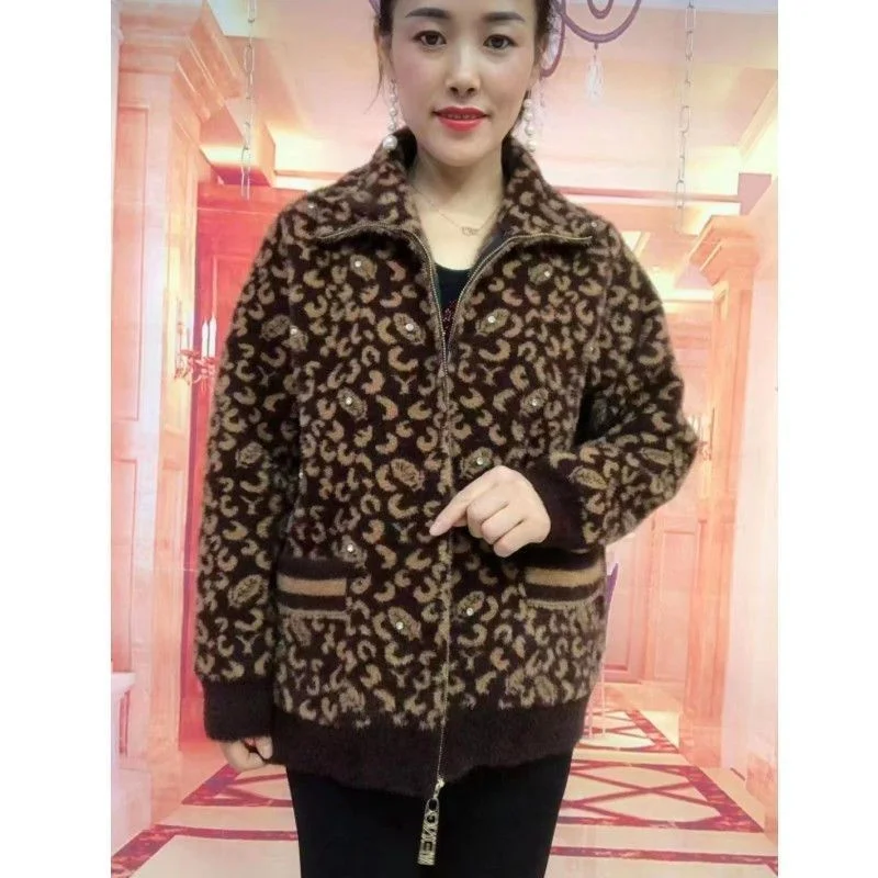 2026 New Middle Aged Elderly Imitation Mink Velvet Coat Women Fashion Leopard Print Knitted Cardigan Sweater Jacket Ladies Tops - Image 4