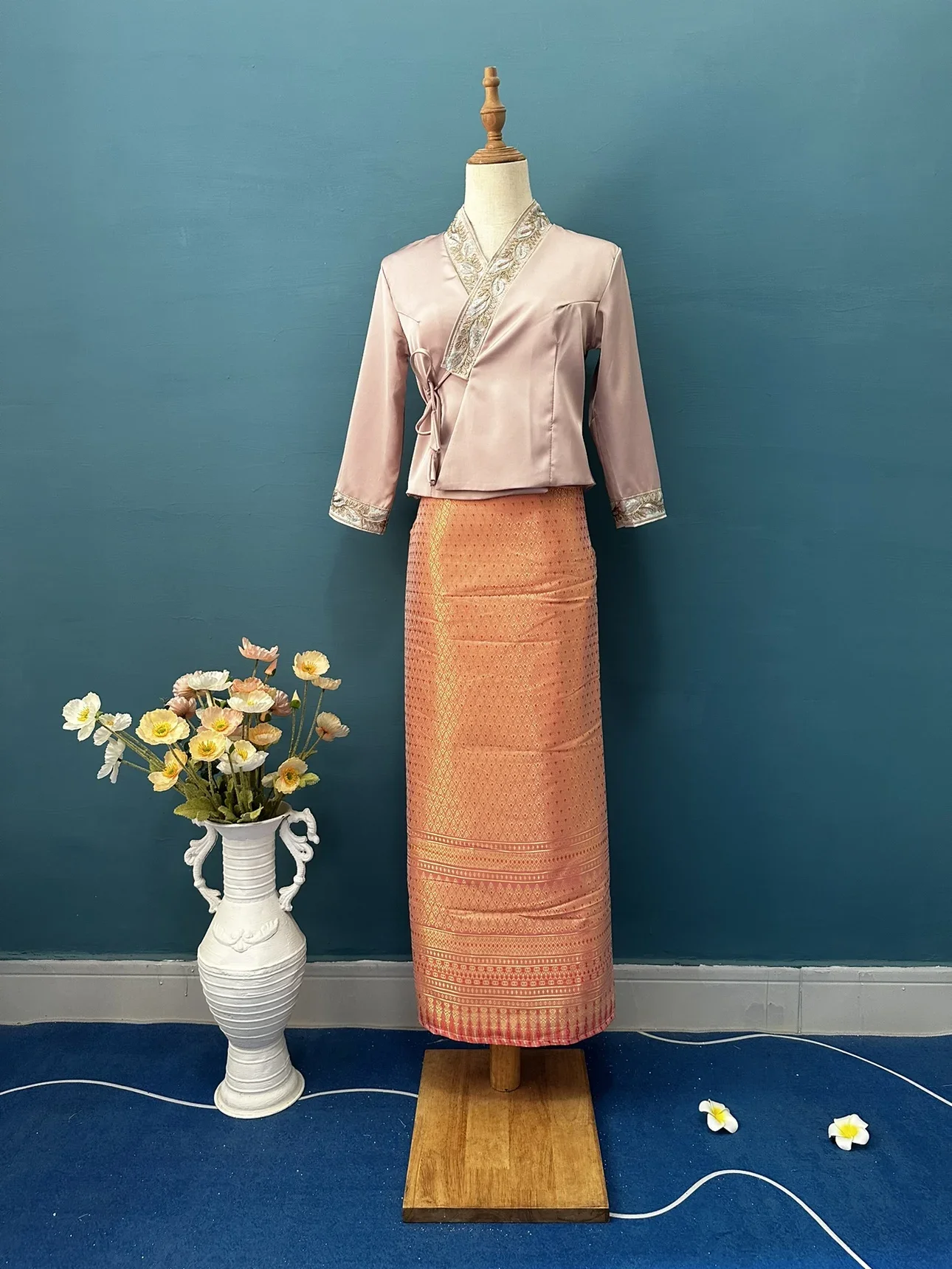 2025 Summer Traditional Dai Ethnic Thai Clothes Women's Blouse and Long Skirt Set for Daily Wear Traditional Vietnamese Dress - Image 22