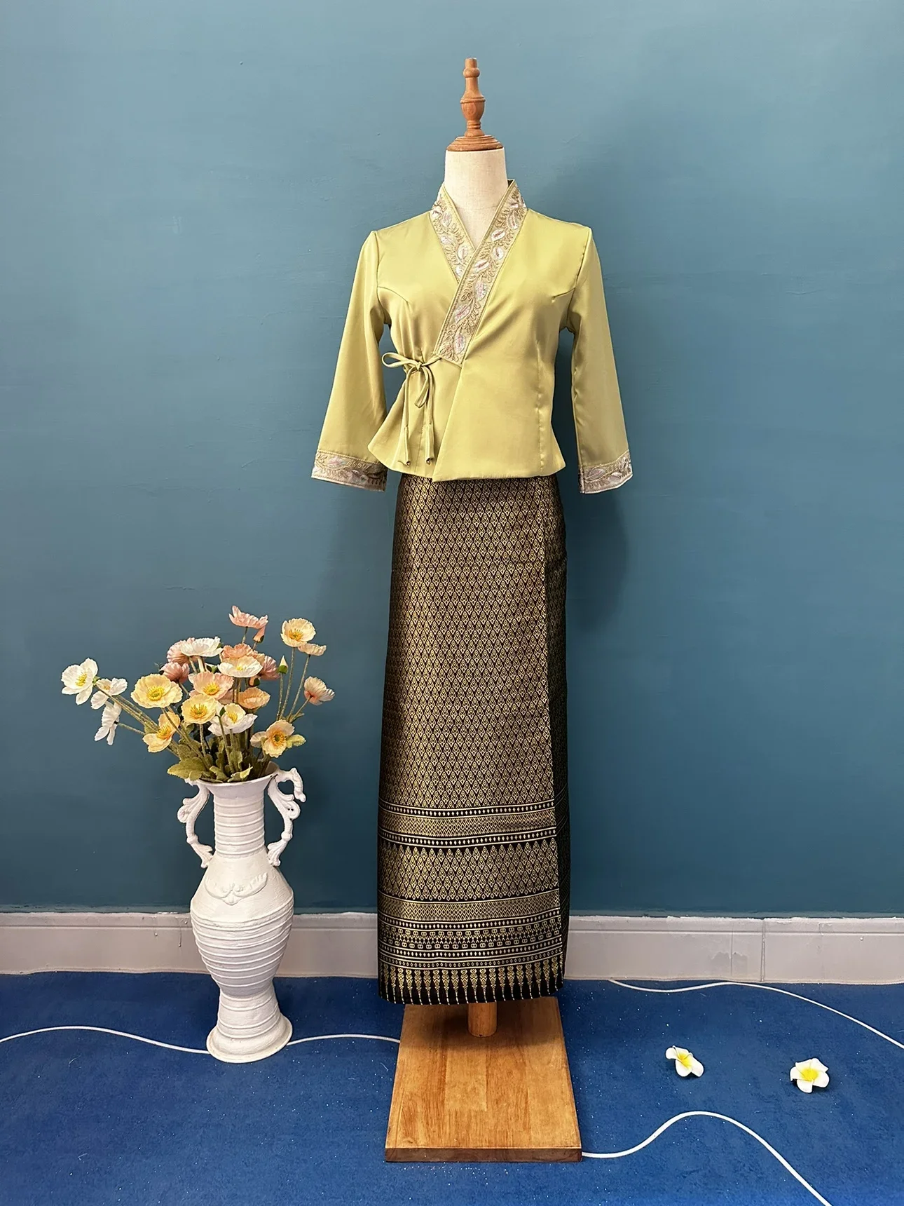 2025 Summer Traditional Dai Ethnic Thai Clothes Women's Blouse and Long Skirt Set for Daily Wear Traditional Vietnamese Dress - Image 15